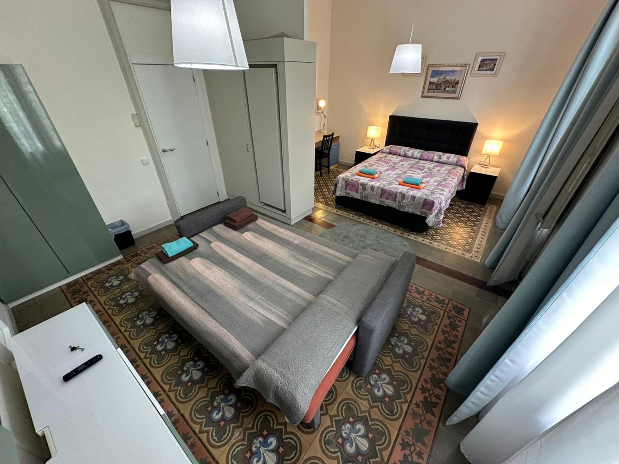 Rooms Rumila Барселона Екстер'єр фото