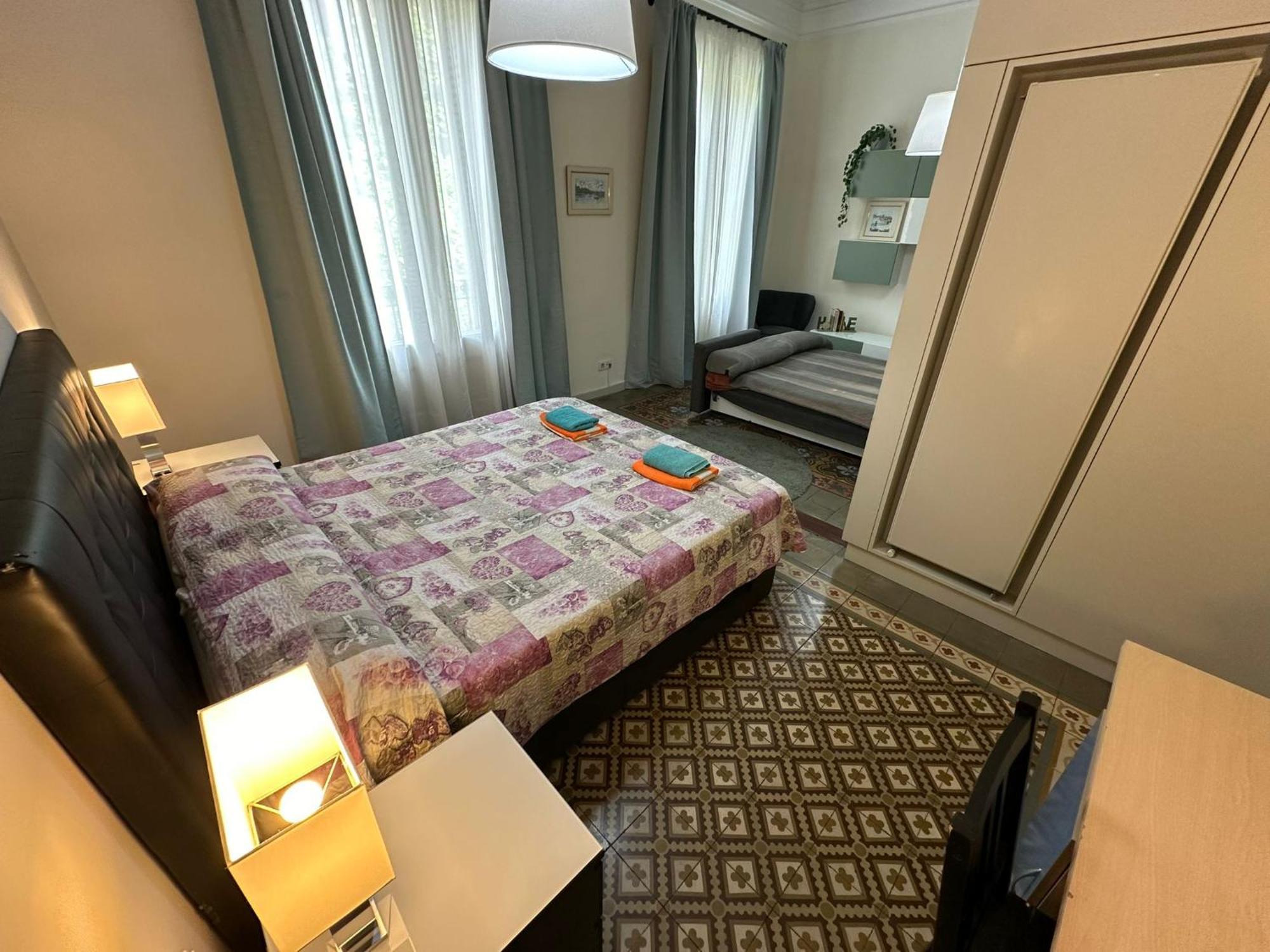 Rooms Rumila Барселона Екстер'єр фото