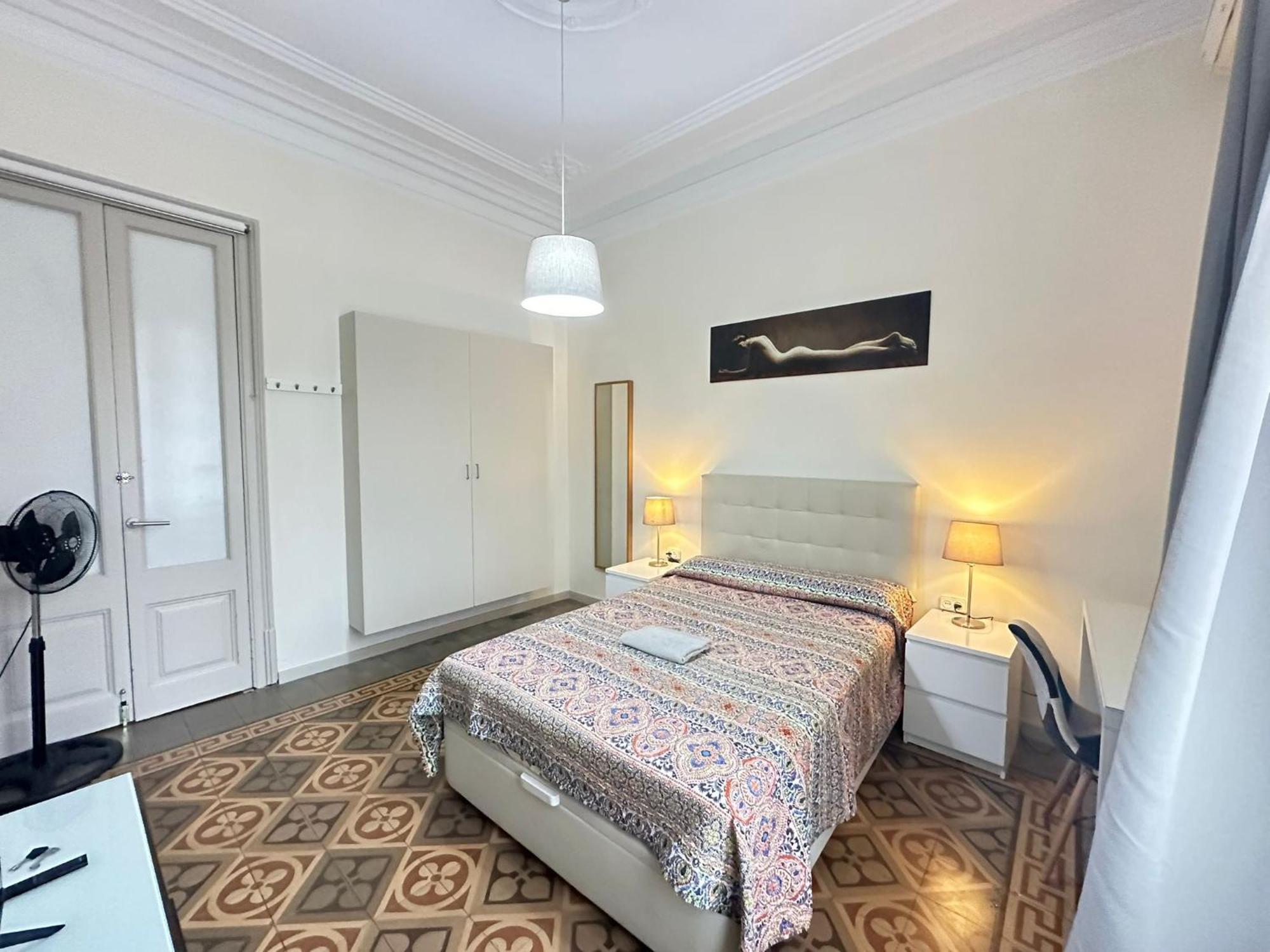 Rooms Rumila Барселона Екстер'єр фото